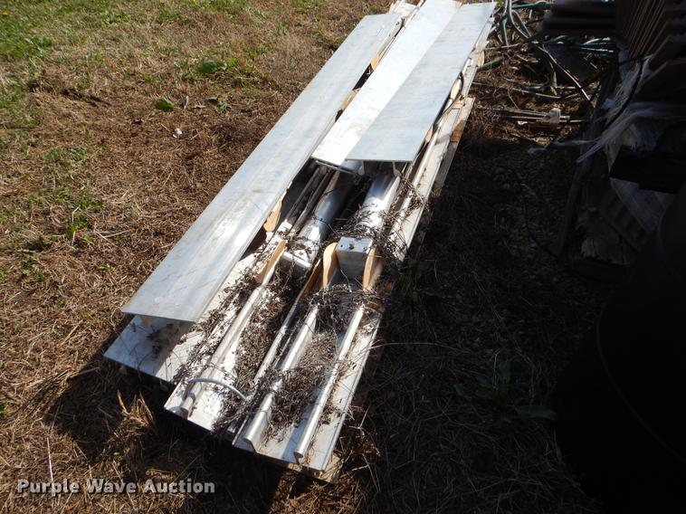 image for item EZ9939 Approximately 10 Safe T Shore socket pad rails