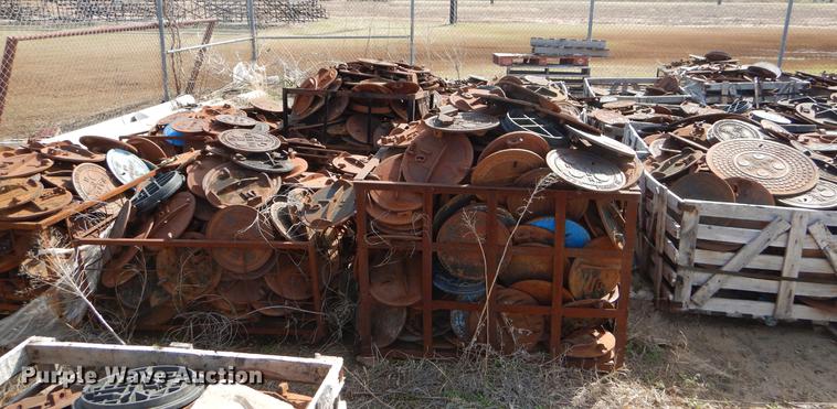 image for item EZ9940 Water meter lids