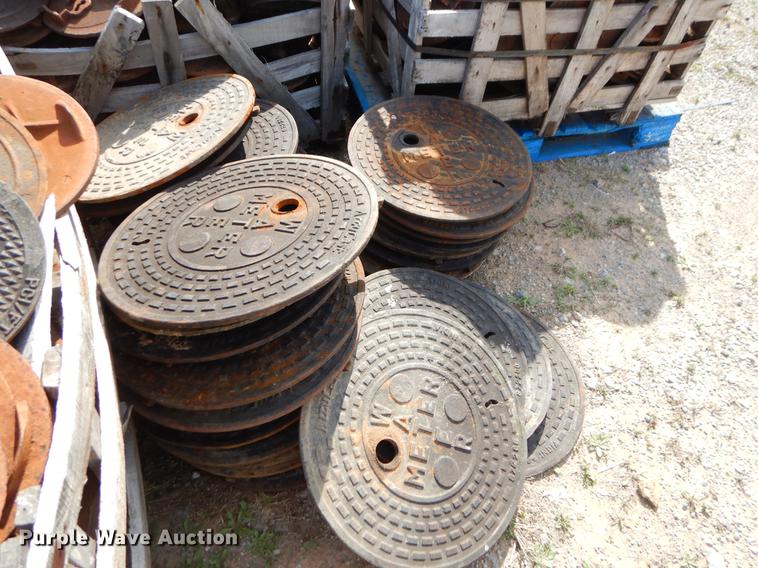 image for item EZ9940 Water meter lids