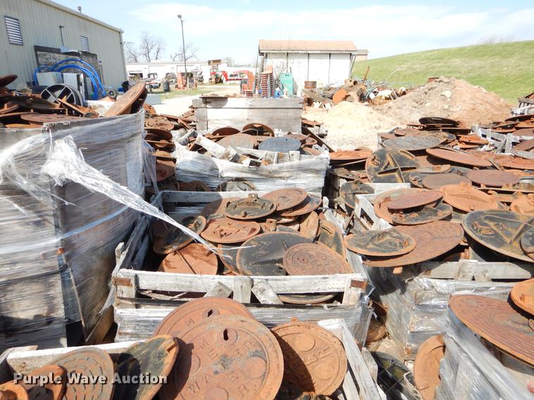 image for item EZ9940 Water meter lids