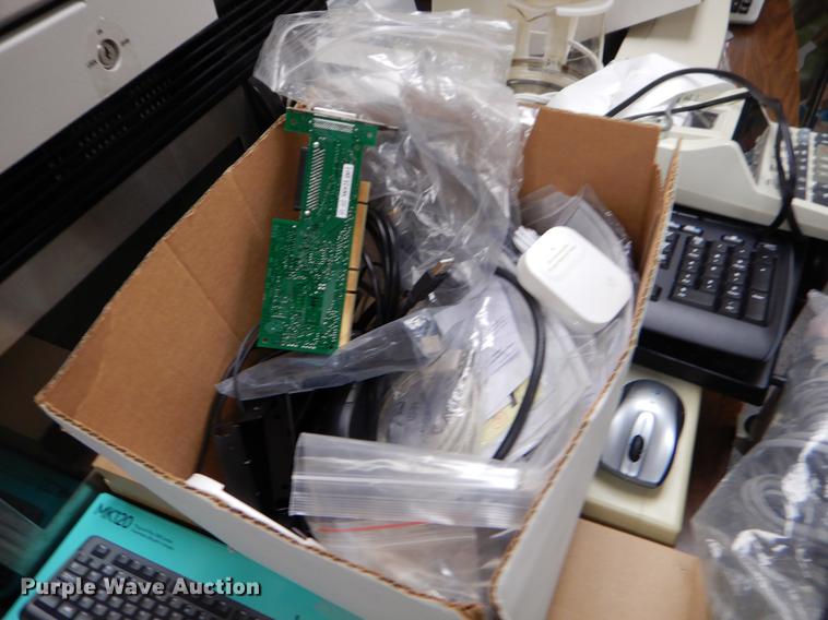 image for item EZ9944 Computer equipment