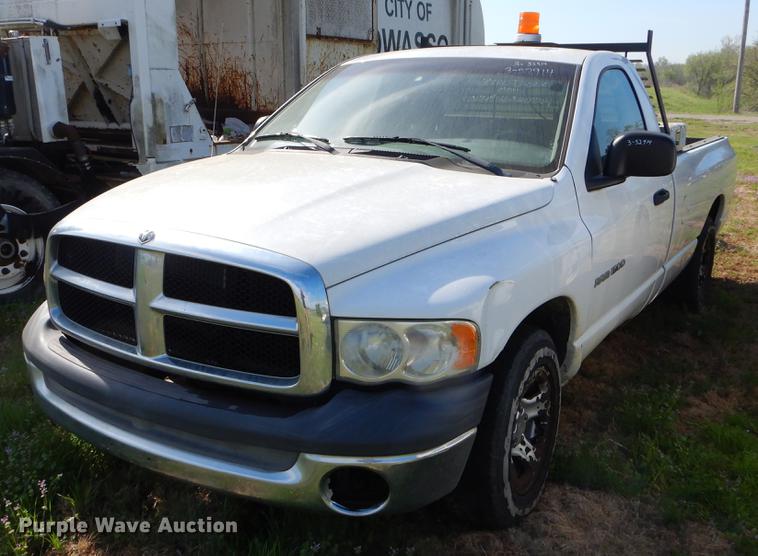 image for item EZ9963 2002 Dodge Ram 1500 pickup truck