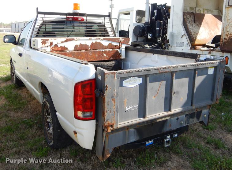 image for item EZ9963 2002 Dodge Ram 1500 pickup truck