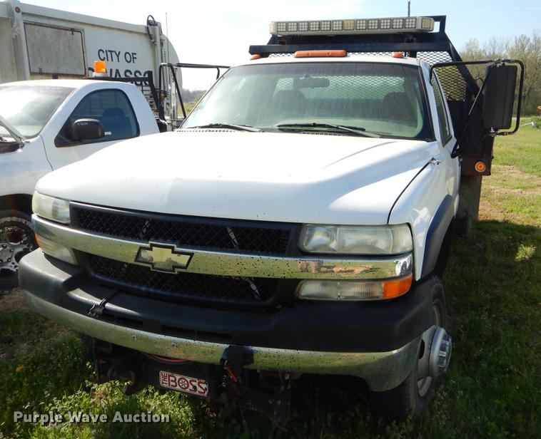 image for item EZ9964 2002 Chevrolet Silverado 3500 dump flatbed pickup truck