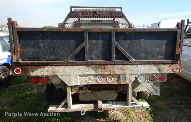 image for item EZ9964 2002 Chevrolet Silverado 3500 dump flatbed pickup truck