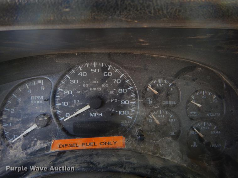 image for item EZ9964 2002 Chevrolet Silverado 3500 dump flatbed pickup truck