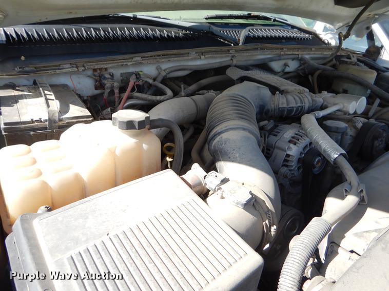 image for item EZ9964 2002 Chevrolet Silverado 3500 dump flatbed pickup truck