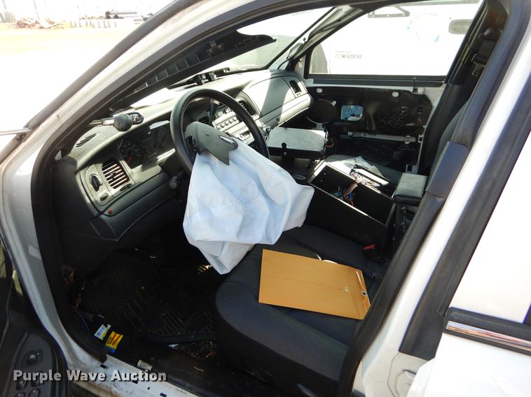 image for item EZ9965 2008 Ford Crown Victoria Police Interceptor