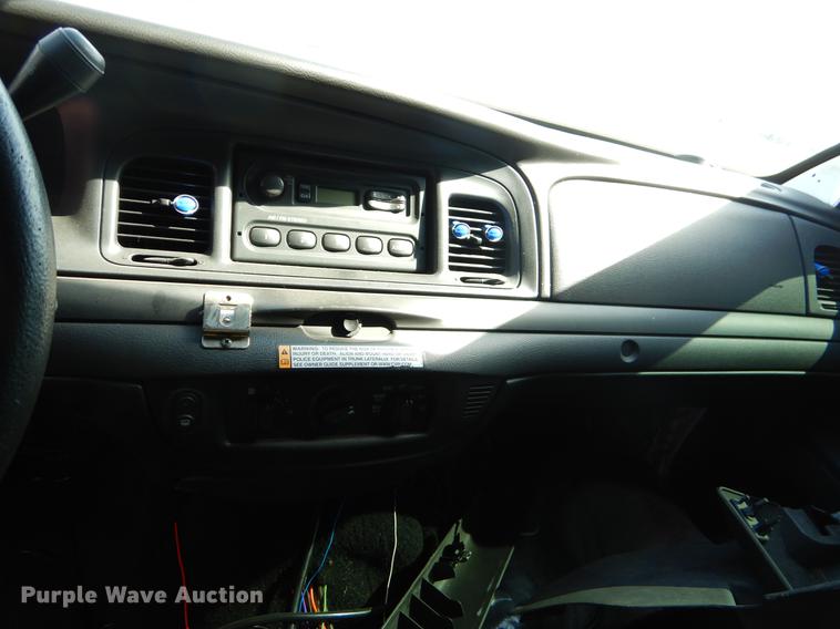 image for item EZ9966 2008 Ford Crown Victoria Police Interceptor