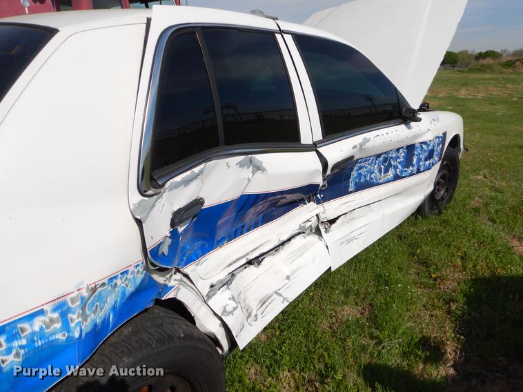 image for item EZ9966 2008 Ford Crown Victoria Police Interceptor