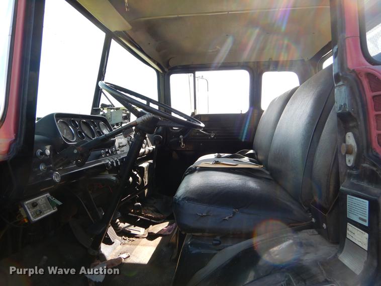 image for item EZ9967 1983 Ford 800 fire truck