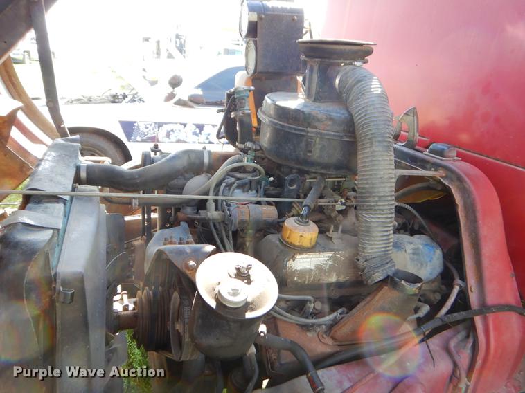 image for item EZ9967 1983 Ford 800 fire truck