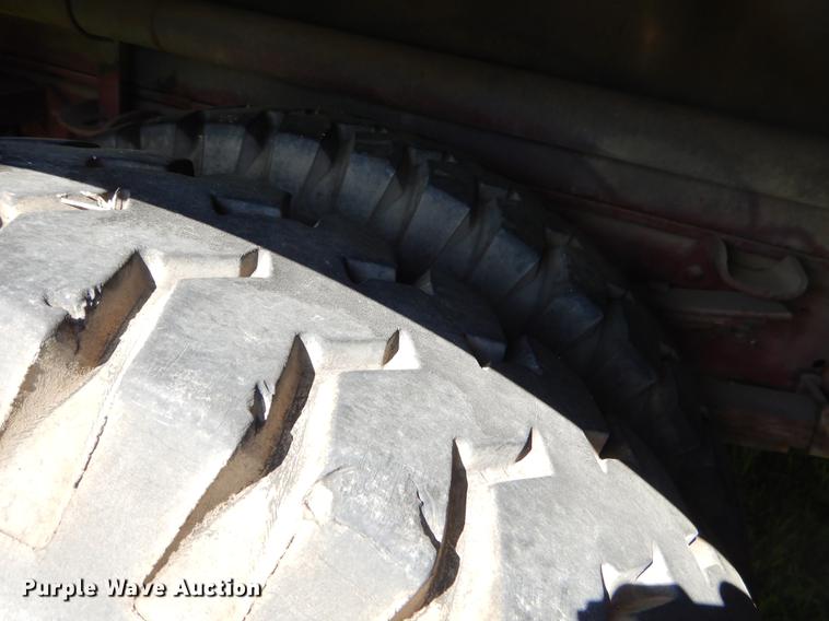 image for item EZ9967 1983 Ford 800 fire truck