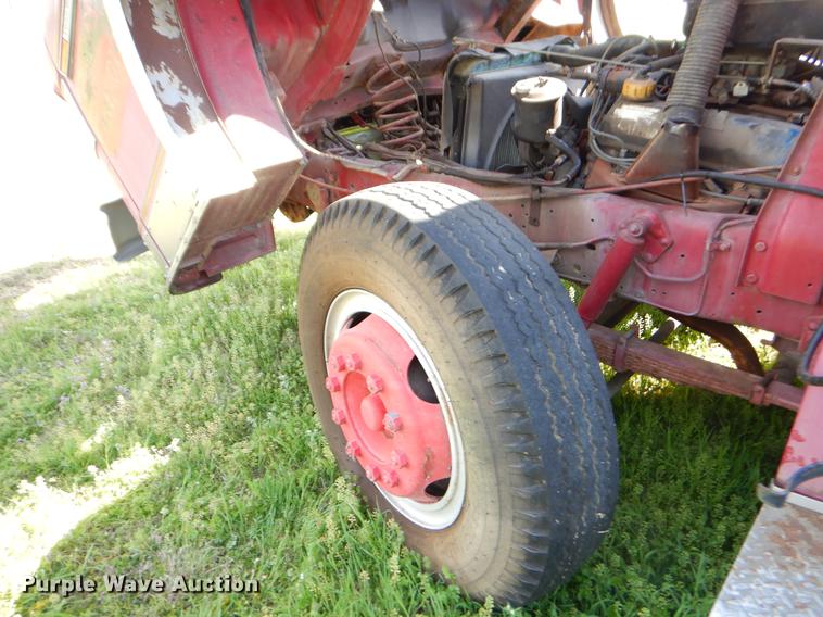 image for item EZ9967 1983 Ford 800 fire truck