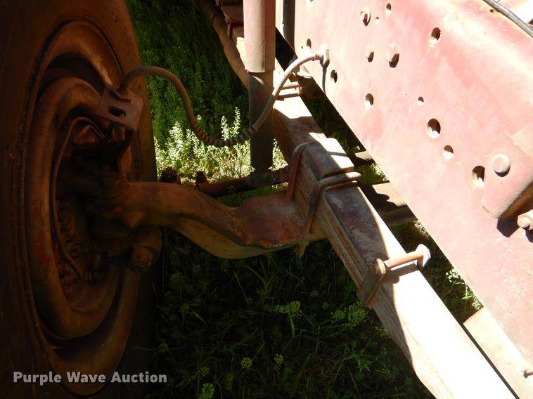 image for item EZ9967 1983 Ford 800 fire truck