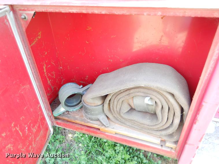 image for item EZ9967 1983 Ford 800 fire truck