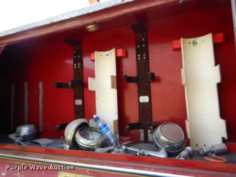 image for item EZ9967 1983 Ford 800 fire truck