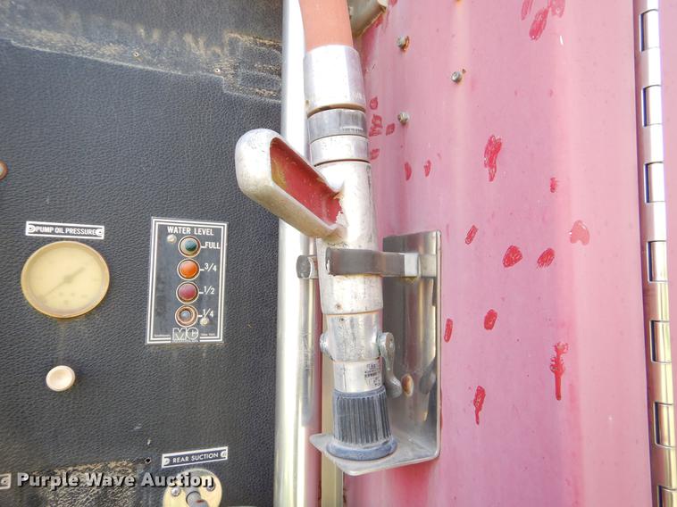 image for item EZ9967 1983 Ford 800 fire truck