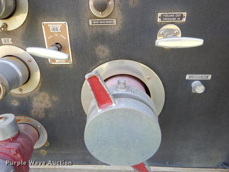 image for item EZ9967 1983 Ford 800 fire truck