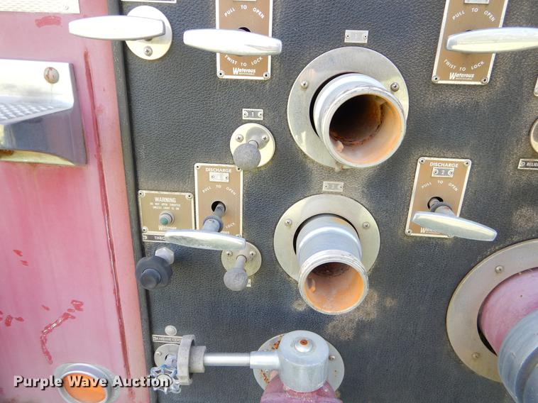 image for item EZ9967 1983 Ford 800 fire truck