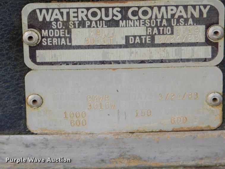 image for item EZ9967 1983 Ford 800 fire truck