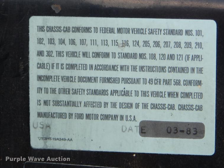 image for item EZ9967 1983 Ford 800 fire truck