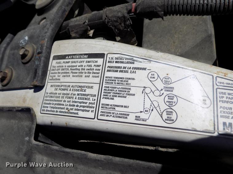 image for item FA9616 2003 Ford F550 utility truck with crane