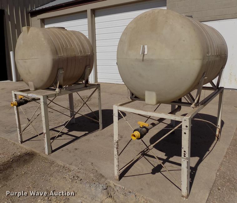 image for item FA9617 (2) poly tanks