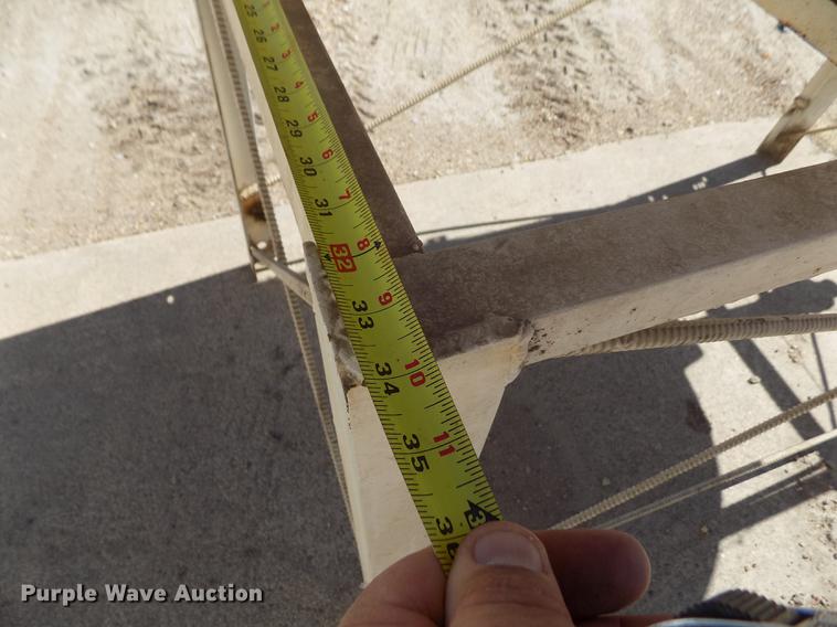 image for item FA9617 (2) poly tanks