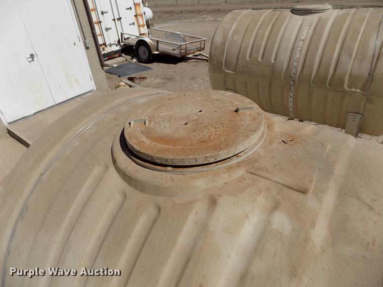 image for item FA9617 (2) poly tanks