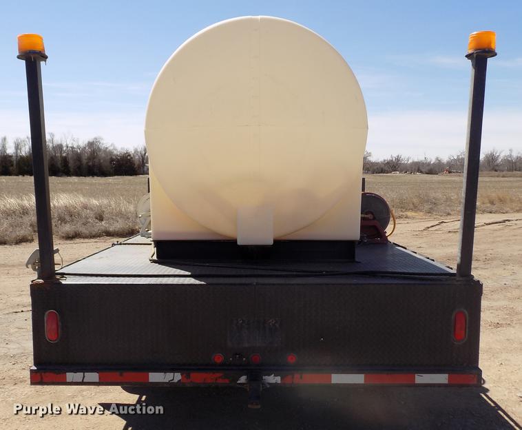 image for item FA9618 2006 Ford F550 Super Duty XL flatbed truck