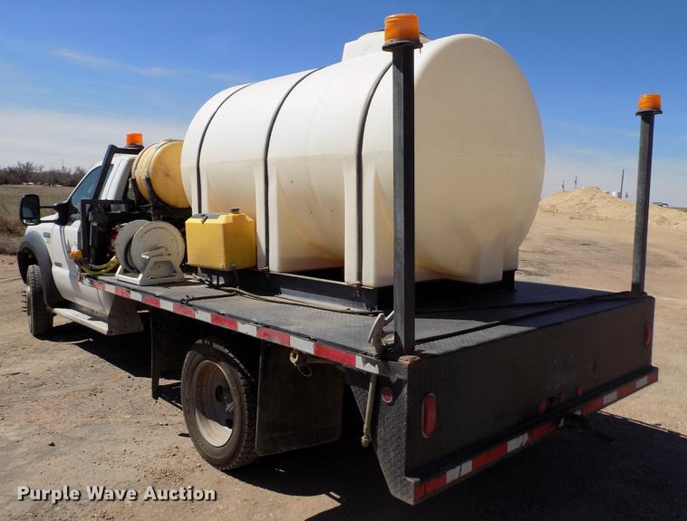 image for item FA9618 2006 Ford F550 Super Duty XL flatbed truck