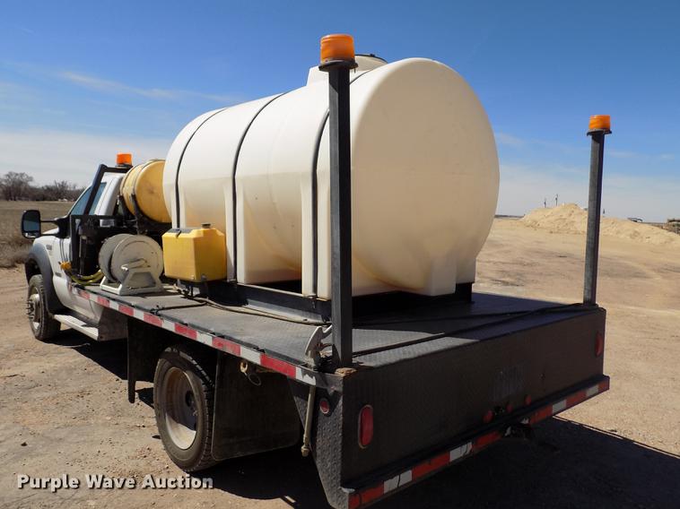 image for item FA9618 2006 Ford F550 Super Duty XL flatbed truck