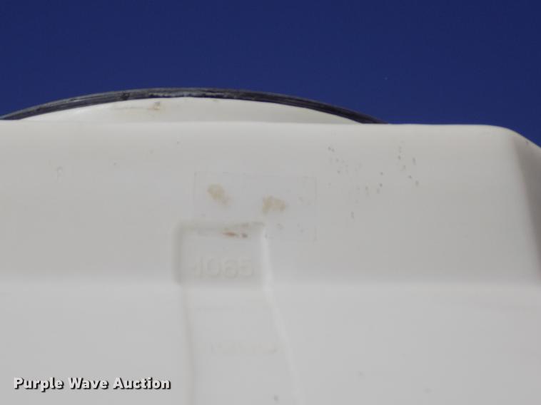 image for item FA9618 2006 Ford F550 Super Duty XL flatbed truck