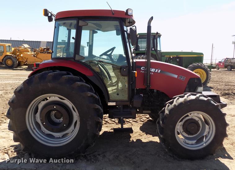 image for item FA9620 2009 Case IH Farmall 95 MFWD tractor