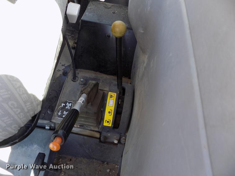 image for item FA9620 2009 Case IH Farmall 95 MFWD tractor