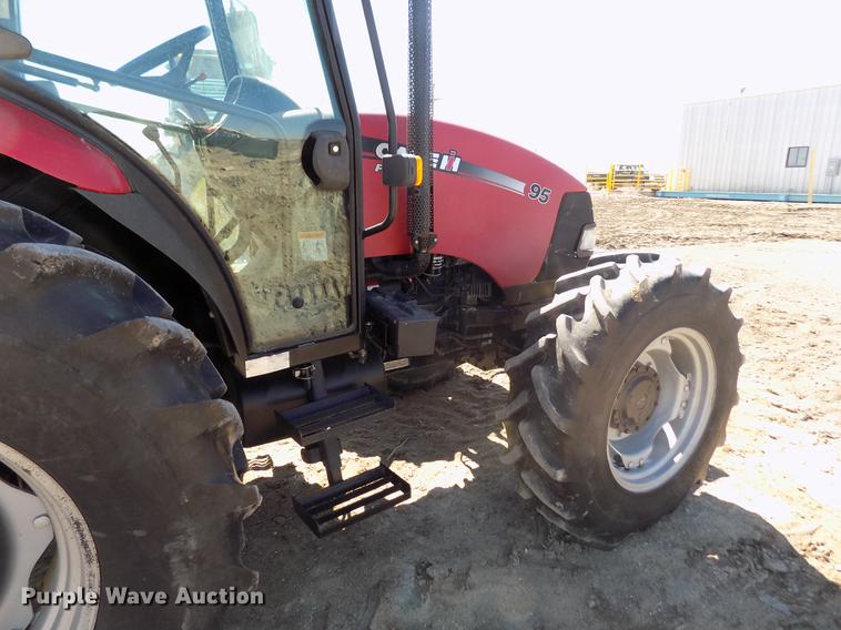 image for item FA9620 2009 Case IH Farmall 95 MFWD tractor