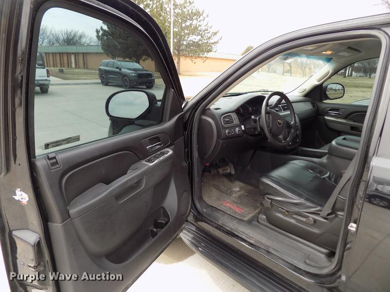 image for item FA9622 2012 Chevrolet Tahoe Police SUV