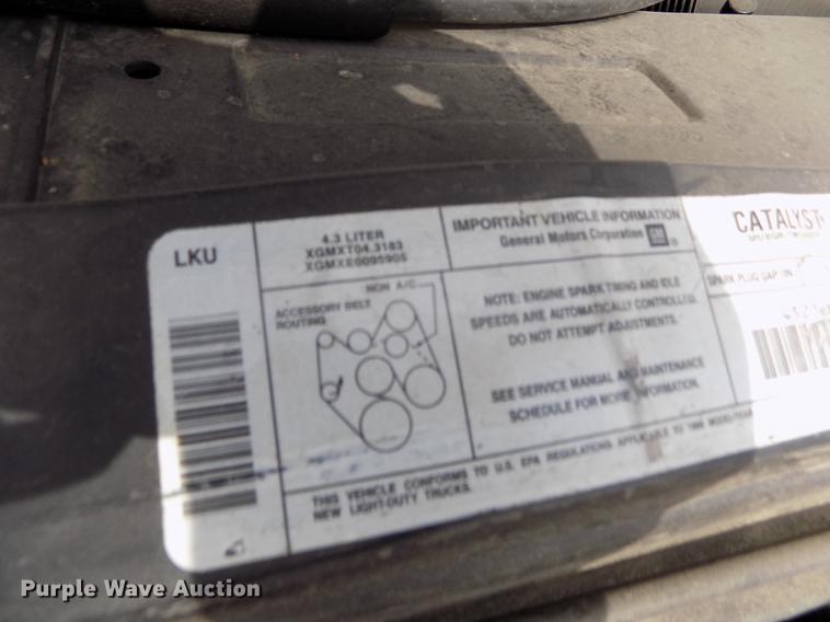 image for item FA9633 1999 Chevrolet Blazer LS SUV