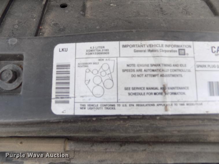 image for item FA9633 1999 Chevrolet Blazer LS SUV