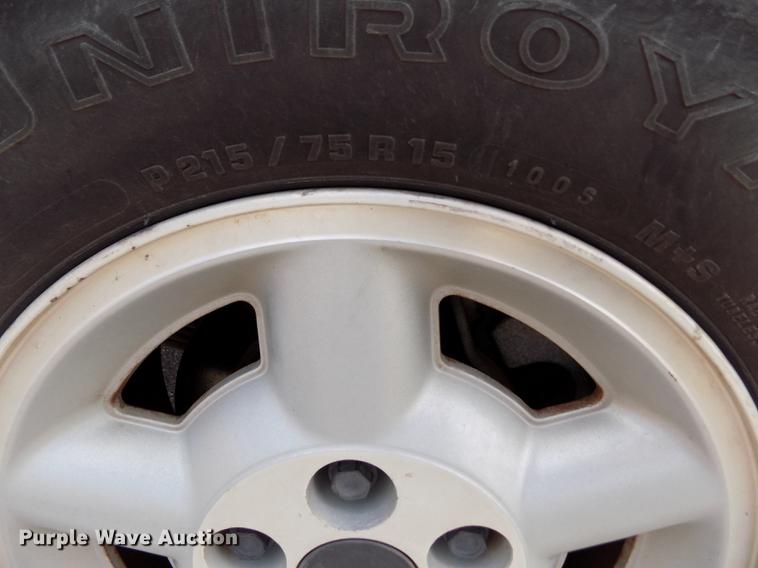 image for item FA9633 1999 Chevrolet Blazer LS SUV