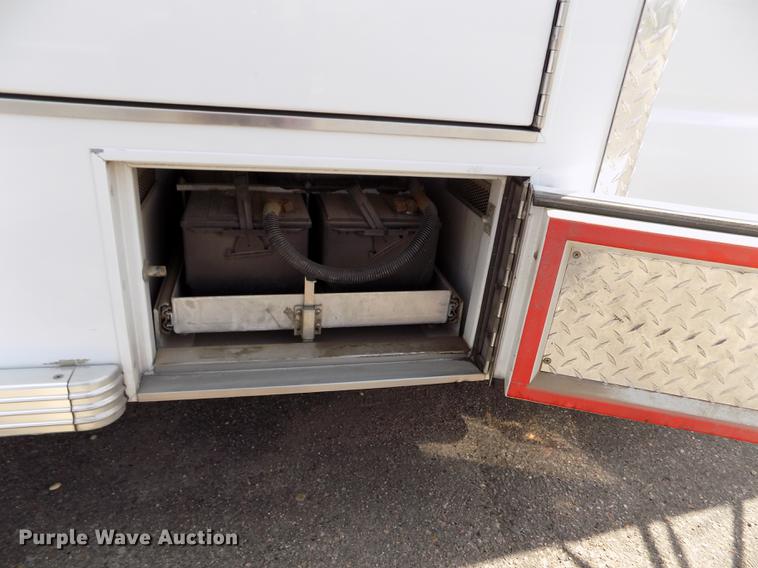 image for item FA9634 2002 Ford Econoline E450 Super Duty ambulance