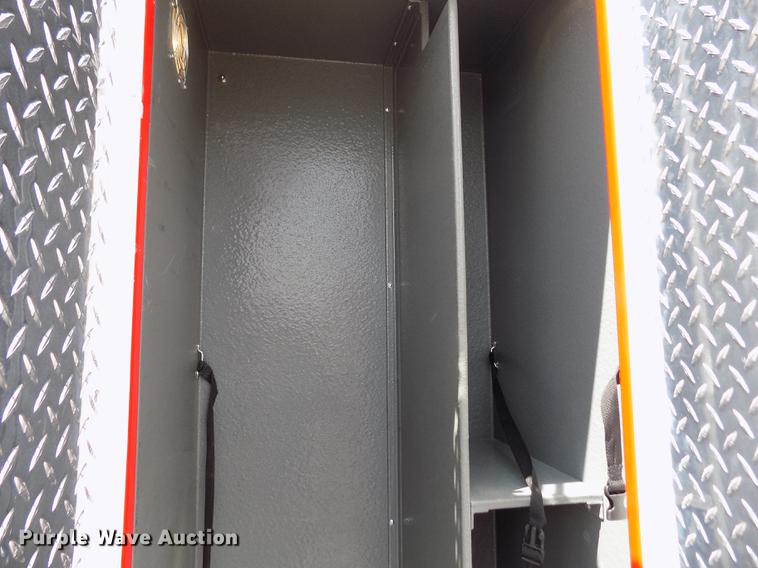 image for item FA9634 2002 Ford Econoline E450 Super Duty ambulance