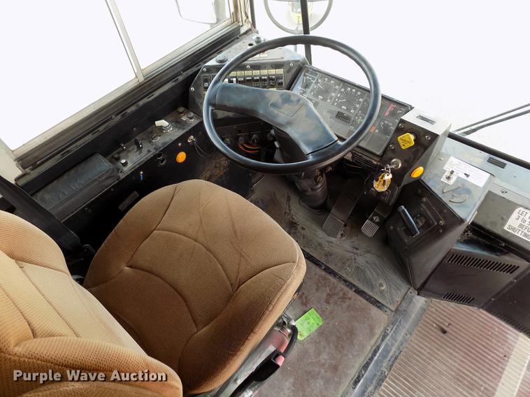 image for item FA9635 1998 Amtran RE school bus