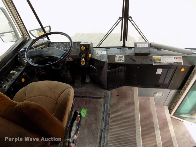 image for item FA9635 1998 Amtran RE school bus