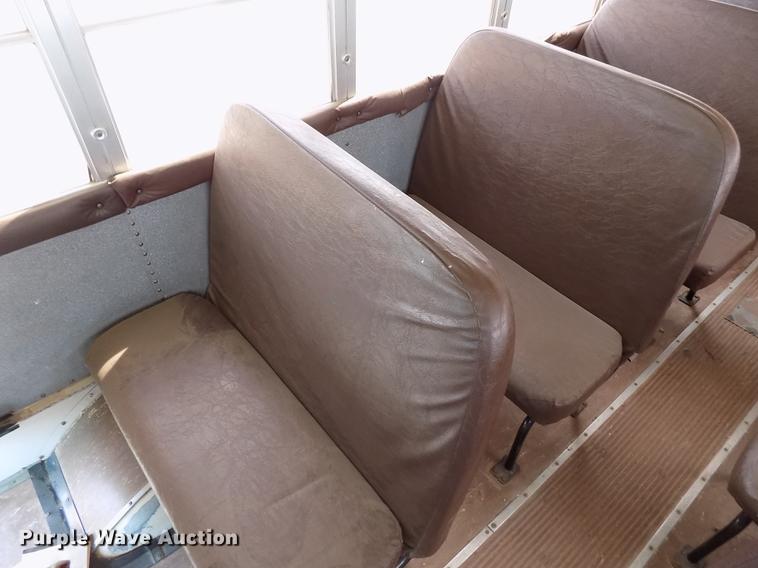 image for item FA9635 1998 Amtran RE school bus