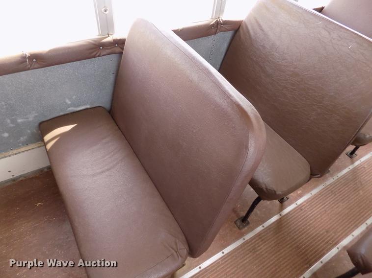 image for item FA9635 1998 Amtran RE school bus