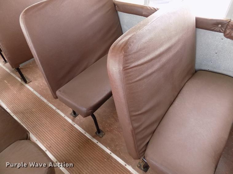 image for item FA9635 1998 Amtran RE school bus