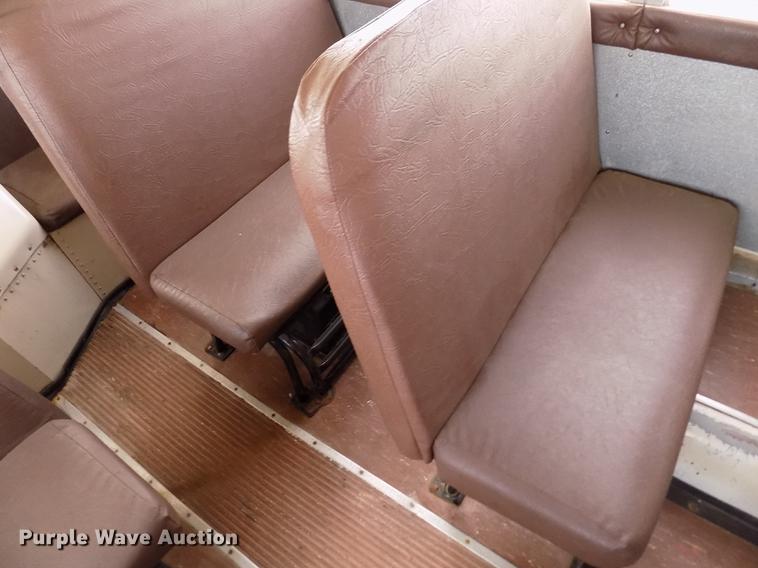 image for item FA9635 1998 Amtran RE school bus