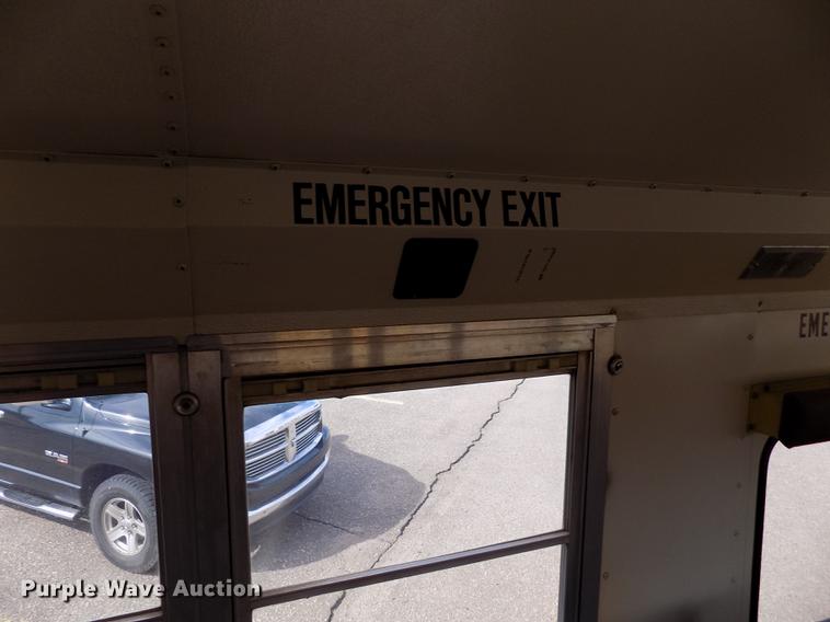 image for item FA9635 1998 Amtran RE school bus